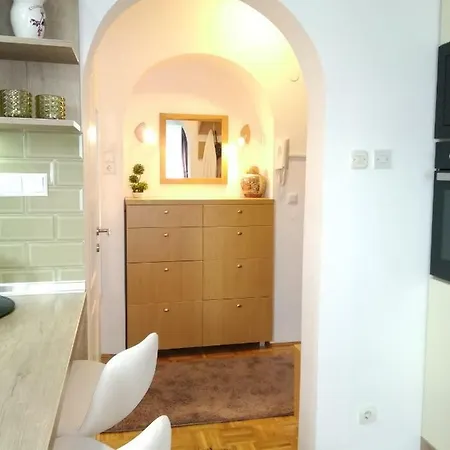 Appartamento Sara *